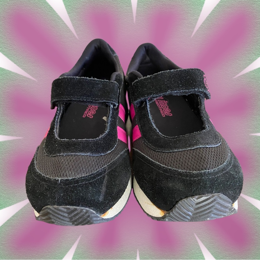 90s Sugar Shoes by 26 Red Tred 
Sz 6